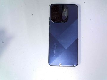 Б/в Мобільний телефон Tecno spark go 2023 bf7 4/64gb 01-200901375