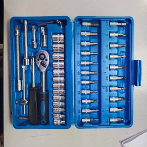 Б/в Набір автоінструментів New Tools 46 шт 16-000273950