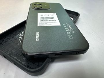 Б/у Мобільний телефон Xiaomi redmi 15c 4g 8/256gb 01-200913150