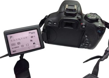 Б/в Фотоапарат Canon eos 700d + ef-s 18-55mm 1:3.5-5.6 is stm 01-200914648