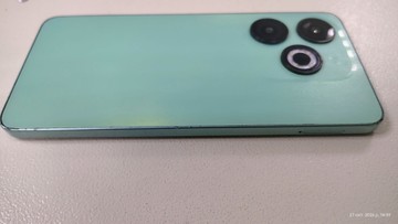 Б/в Мобільний телефон Infinix smart 8 2/64gb 01-200931229