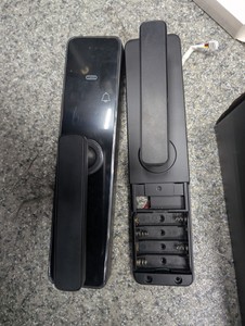 Б/в Розумний замок Level Bolt the invisible smart lock 01-200931903