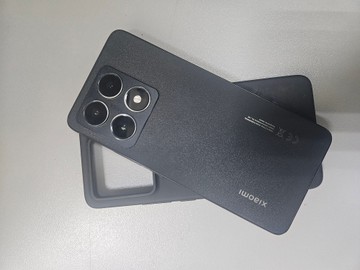 Б/в Мобільний телефон Xiaomi 14t 12/256gb 01-200938877