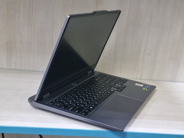 Б/в Ноутбук Lenovo 15/core i5-12600hx ddr4/16gb ddr4/ssd 500 gb/geforce rtx4050 6gb 01-200903262