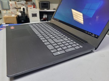Б/в Ноутбук Lenovo 15/ryzen 5 2500u ddr4/8gb ddr4/ssd 128 gb/*інтегрована 01-200953548