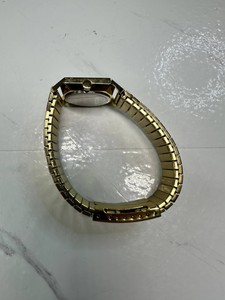 Б/в Годинник Esprit es1l070e0075 01-200958726