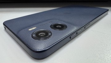 Б/в Мобільний телефон Motorola moto e15 2/64gb 01-201008259