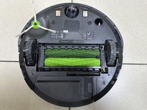 Б/в Робот-пилосос Irobot roomba combo i8 01-201024164