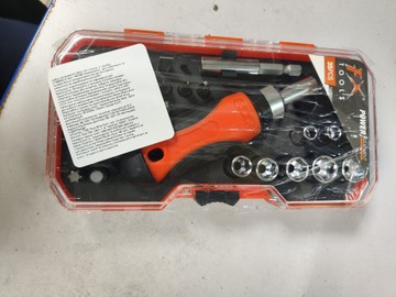 Б/в Набір інструментів Fx Tools 35pcs 01-201031390