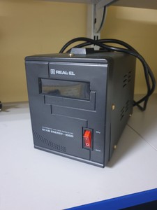 Б/у Стабилизатор напряжения Real-El stab energy-1000 01-201033920