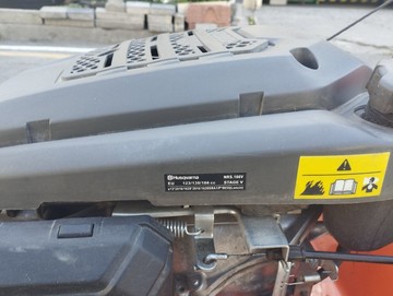 Б/в Газонокосарка Husqvarna lc 253s 01-201071188