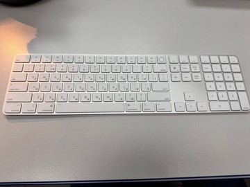 Apple magic keyboard with touch id and numeric keypad mk2c3 a2520