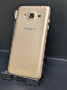 Б/в Мобільний телефон Samsung galaxy j3 2016 j320h 01-201103700