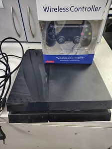 Б/в Ігрова приставка Sony playstation 4 500gb 01-201107856