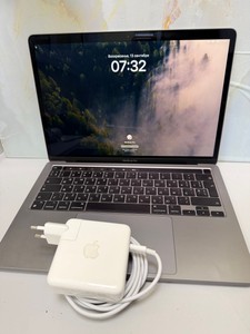 Б/в Ноутбук Apple macbook pro a2338 13.3 m2 10-gpu/ ram8gb / ssd256gb/ retina/ touchbar 01-201114544