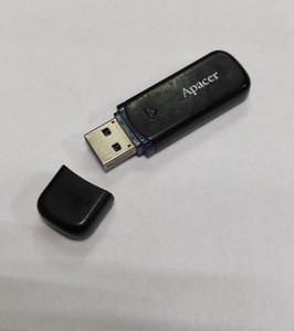 Б/в Usb-флешка Apacer 32gb 01-201127183