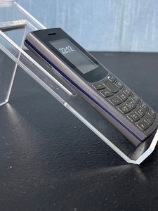Б/у Мобільний телефон Nokia 106 01-201140500