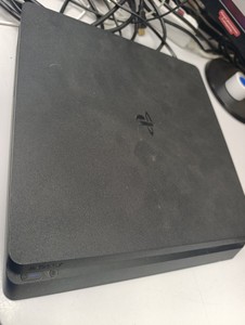 Б/в Ігрова приставка Sony playstation 4 slim 1tb 01-201147209