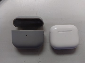 Б/в Навушники Apple airpods 3rd generation 01-201158597