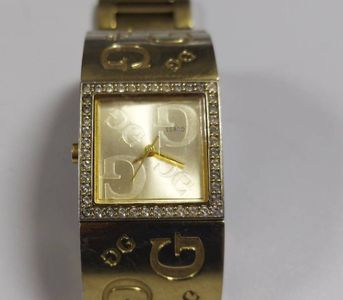 Б/у Часы Guess 18034011 01-200030311