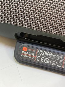 01-200605947: Jbl charge essential 2