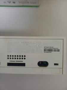 01-200620746: Microsoft xbox series s 512gb