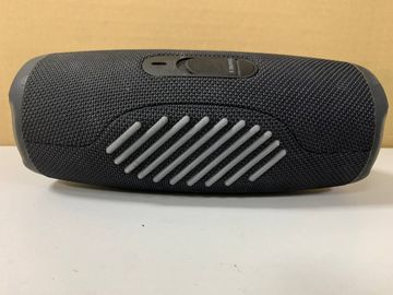 01-200630250: Jbl charge 5