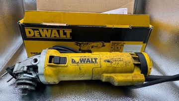 01-200761292: Dewalt dwe4217
