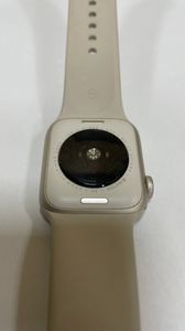 01-200636709: Apple watch se 2 gps 40mm starlight aluminium case with starlight sport band m/l