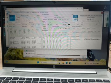 01-200740957: Hp 14/core i5-1235u ddr5/16gb ddr4/hdd *відсутній/ssd 256 gb/*інтегрована