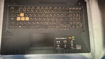 01-200778300: Asus 17/ryzen 5 7535hs ddr5/16gb ddr5/hdd *відсутній/ssd 512 gb/geforce rtx2050 4gb