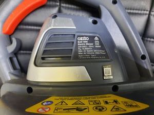 01-200782080: Ozito blw-1800