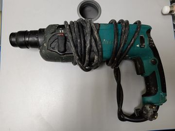 Б/в Перфоратор Makita hr2470 01-200802743