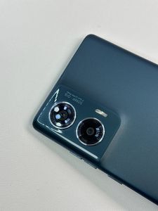 Б/в Мобільний телефон Motorola edge 50 fusion 12/512gb 01-200811618