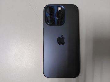Б/в Мобільний телефон Apple iphone 15 pro 128gb 01-200811419