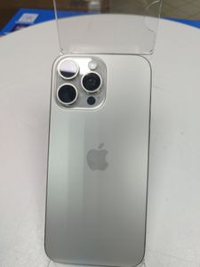 Б/у Мобильний телефон Apple iphone 16 pro max 1tb esim 01-200815300