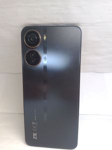 Б/в Мобільний телефон Zte blade v40 vita 4/128gb 01-200827863