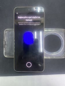 Б/в Мобільний телефон Realme 12+ 5g 8/256gb 01-200828361