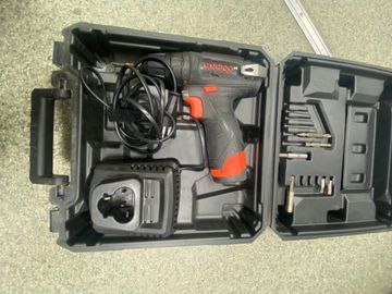 Б/в Шурупокрут Dnipro-M cd-12cx compact 1акб зп 01-200830937