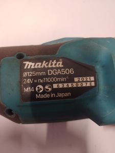 Б/у Угловая шлифмашина Makita dga 506 + 2акб + зп 01-200833431