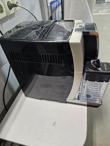 Б/в Кавоварка Delonghi dinamica plus ecam 380.85.sb 01-200804430