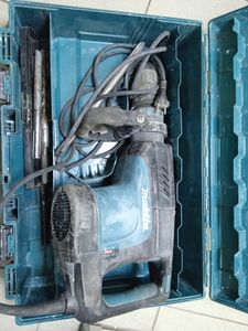 Б/в Відбійний молот Makita hm1203c 01-200841242