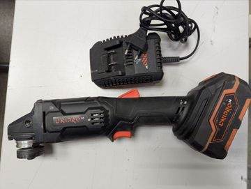 Б/в Кутова шліфмашина Dnipro-M dga-201 1акб 4ah зп 01-200847659