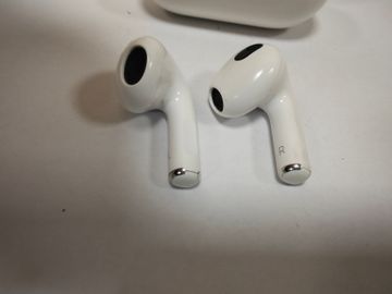 Б/в Навушники Apple airpods 3rd generation 01-200831379