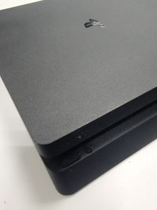 Б/у Игровая приставка Sony playstation 4 slim 500gb 01-200862303