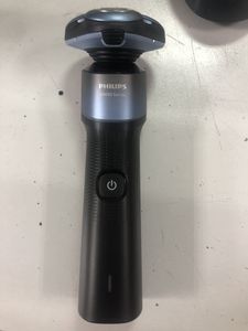 Б/у Электробритва Philips shaver series 5000x x5006/00 01-200872005