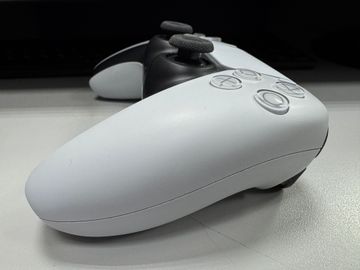 Б/у Геймпад Sony dualsense 01-200875693