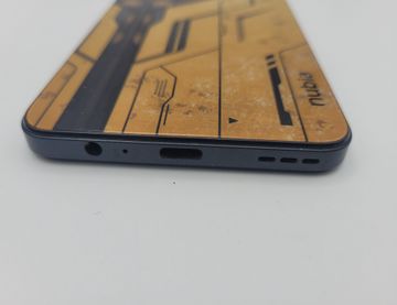 Б/в Мобільний телефон Zte nubia gaming neo 5g 8150n 8/256gb 01-200829340