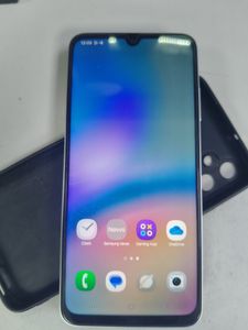 Б/в Мобільний телефон Samsung galaxy a05s sm-a057f 6/128gb 01-200885407