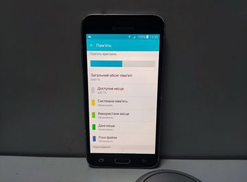 Б/в Мобільний телефон Samsung galaxy j3 2016 j320h 01-200886449